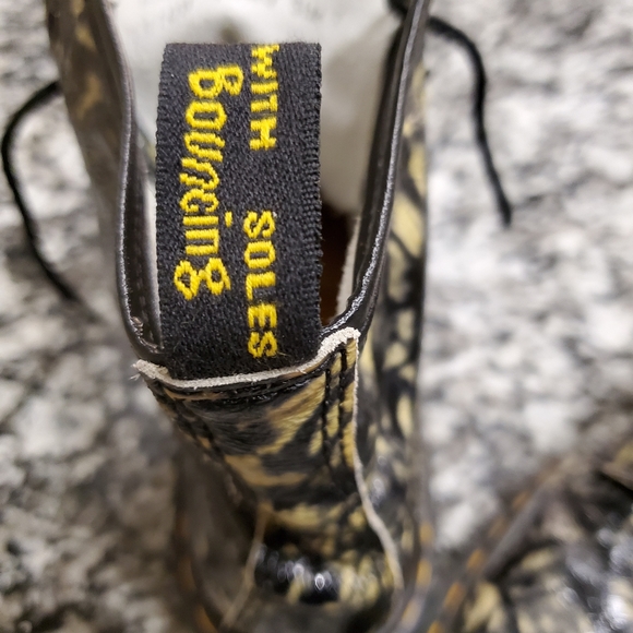 SOLD Dr Martens Tie Dye Made in England - Picture 7 of 8